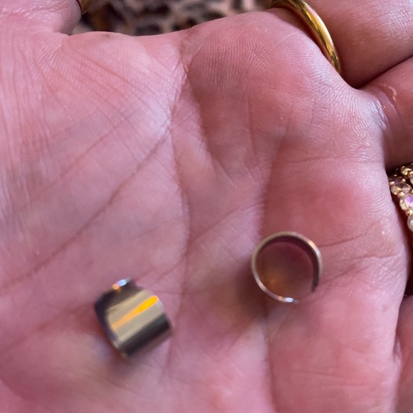 Ear cuffs - Picture 3 of 4